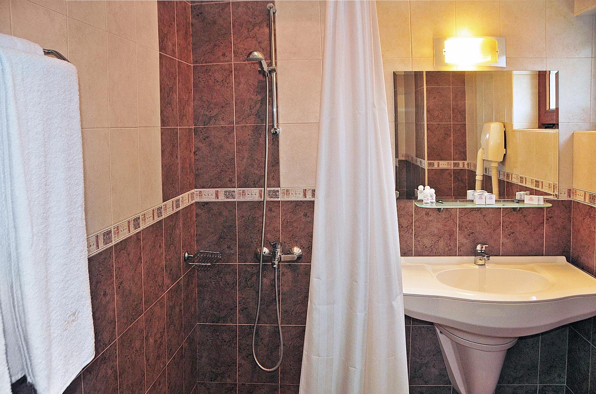 Hotel Real Пловдив Экстерьер фото